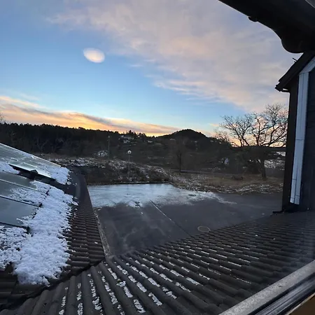 Siggjo Bomlo And Stord