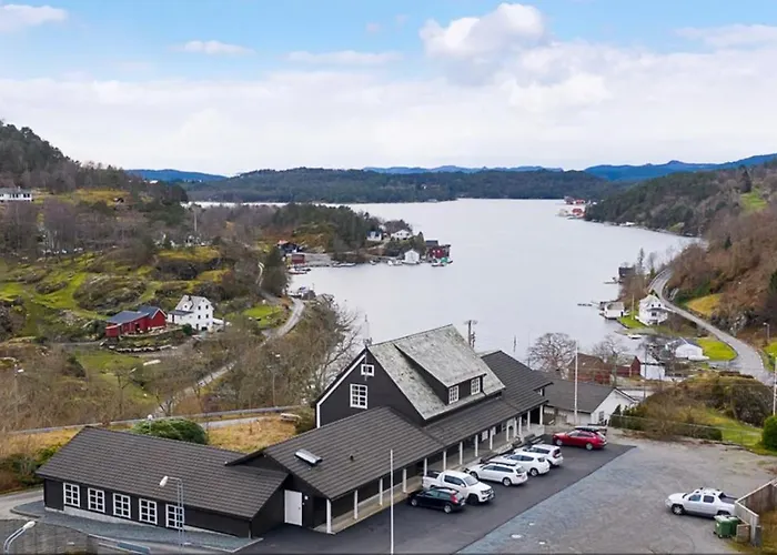 Hostel Siggjo Bomlo And Stord